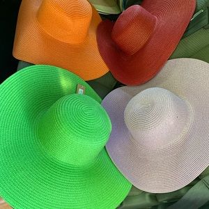 Floppy hats
